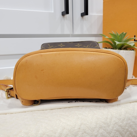 Beautiful ❤Authentic LV Montsouris Mini Backpack Bag Monogram - Picture 14 of 16